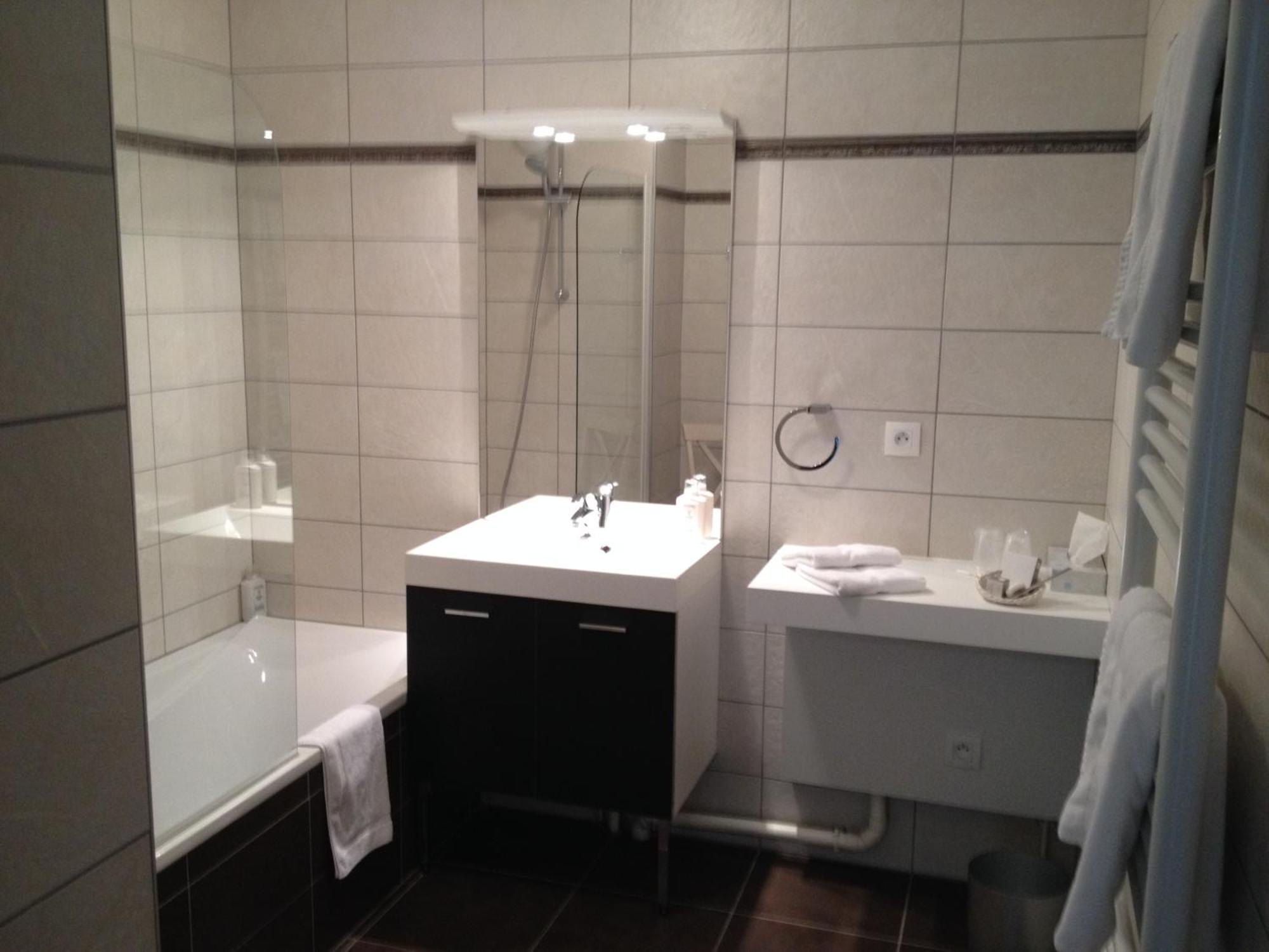 ריביווילה Hotel Le Menestrel חדר תמונה